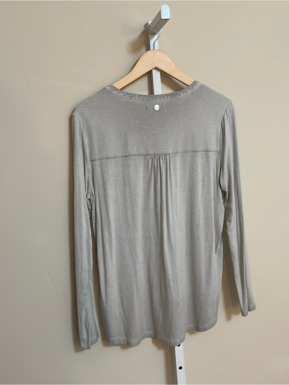Lieblingsstück M Gray Sequin Placket Long Sleeve Tunic Top Boho - Picture 6 of 6